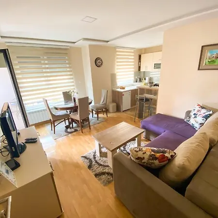 Bozur Apartment *