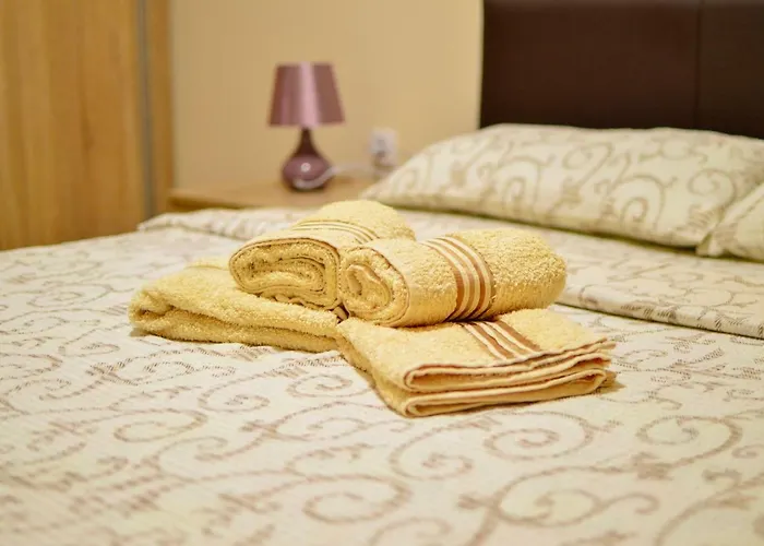 Bozur * 兹拉蒂博尔